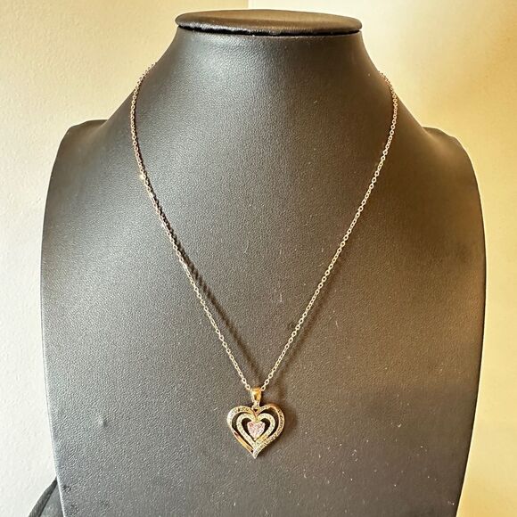 NIB Redbee 18kt GP, Rose gold over s925, Pink CZ in heart necklace! - Picture 3 of 13
